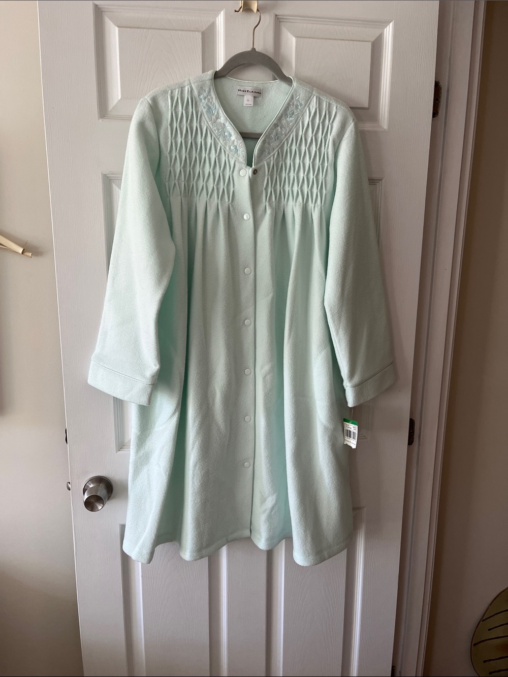 Miss Elaine Mint Green Long Button-Front Robe NWT
